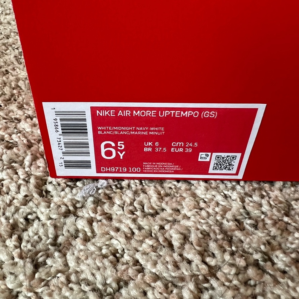 Nike Air More Uptempo White Midnight Navy Grade School GS - Picture 12 of 12